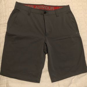 Under Armour golf shorts
